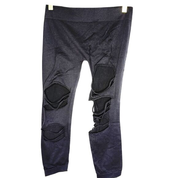 Shredded Black Ripped Leggings – Grunge Street Style Festival Pants OS - Picture 2 of 7